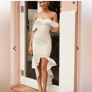 Off-Shoulder White Lace Dress